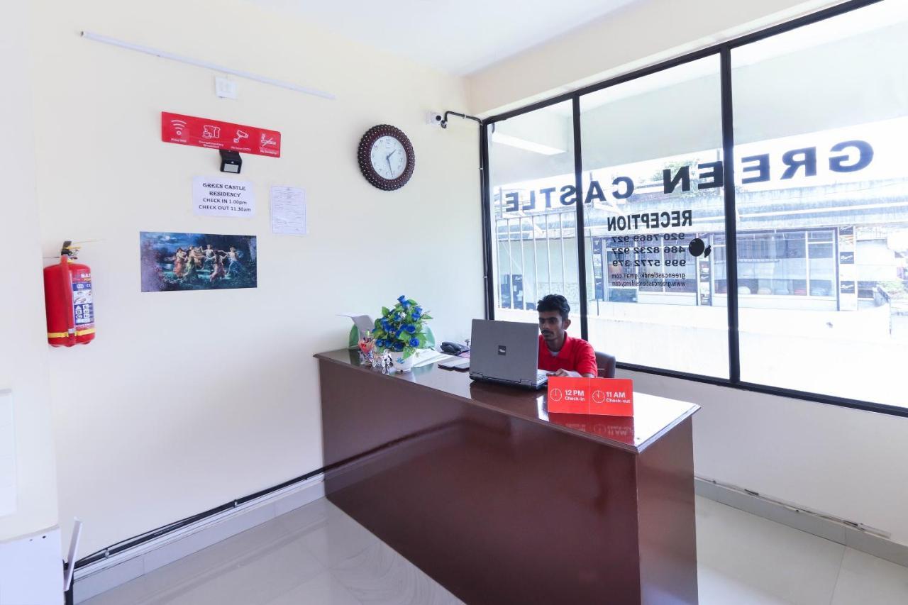 מלון Nedumkandam Oyo 49244 Green Castle Residency מראה חיצוני תמונה